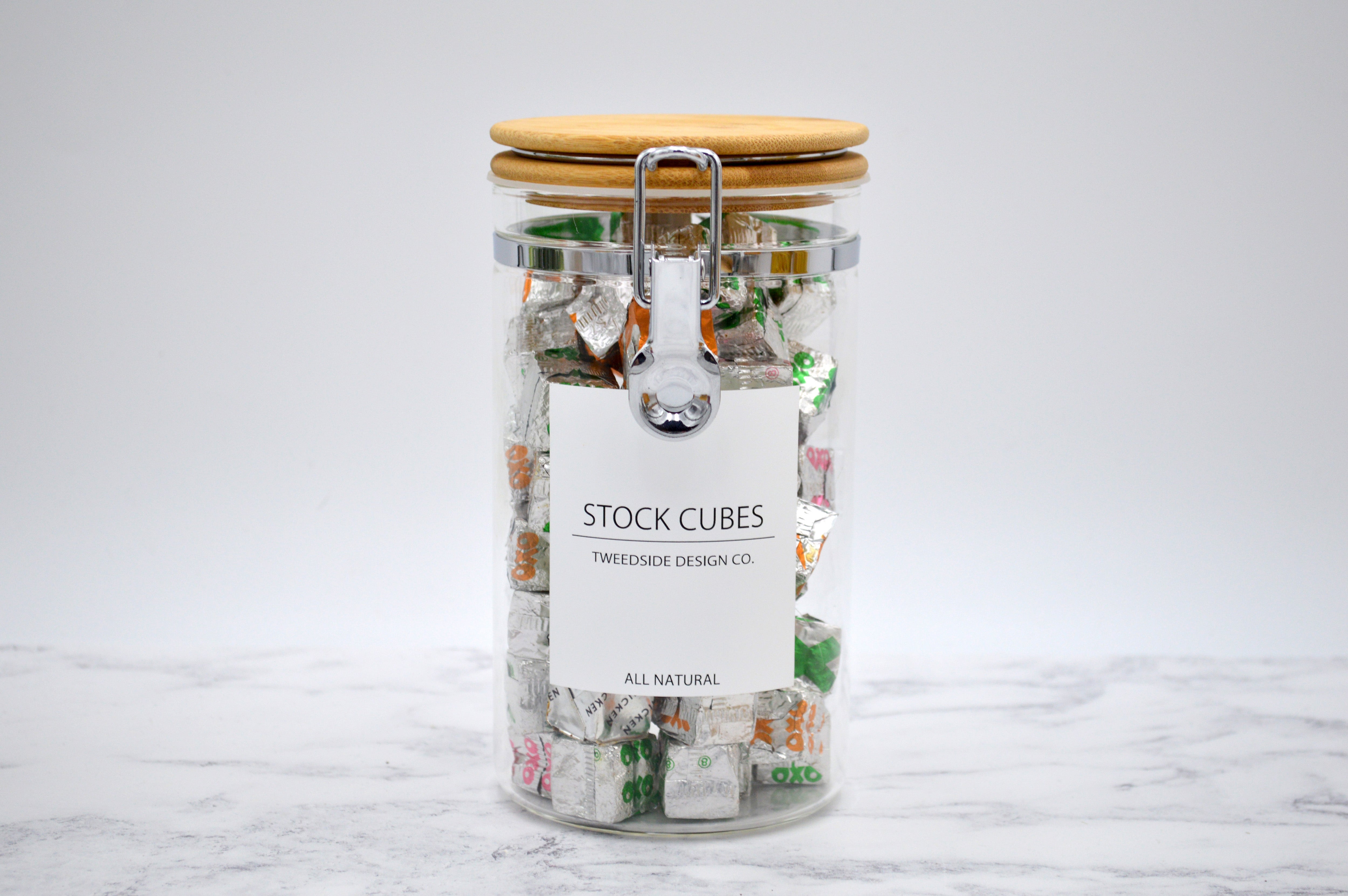 White Label Collection Reusable Eco Square Glass Jars With Acacia